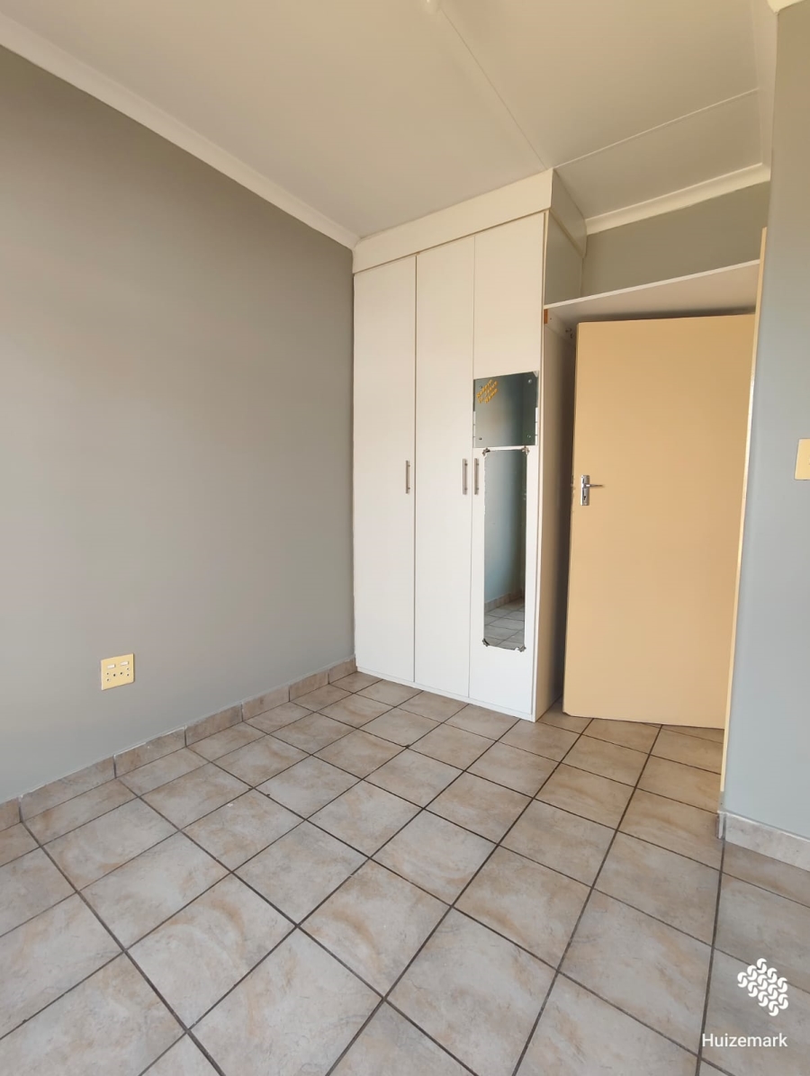 To Let 2 Bedroom Property for Rent in Vaalpark Free State